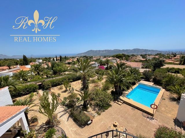 Chalet Independiente en venta La Nucia, Alicante. Ref: 1777. Real Homes