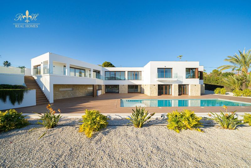 Chalet Independiente en venta Alfaz del Pi, Alicante. Ref: 1845. Real Homes