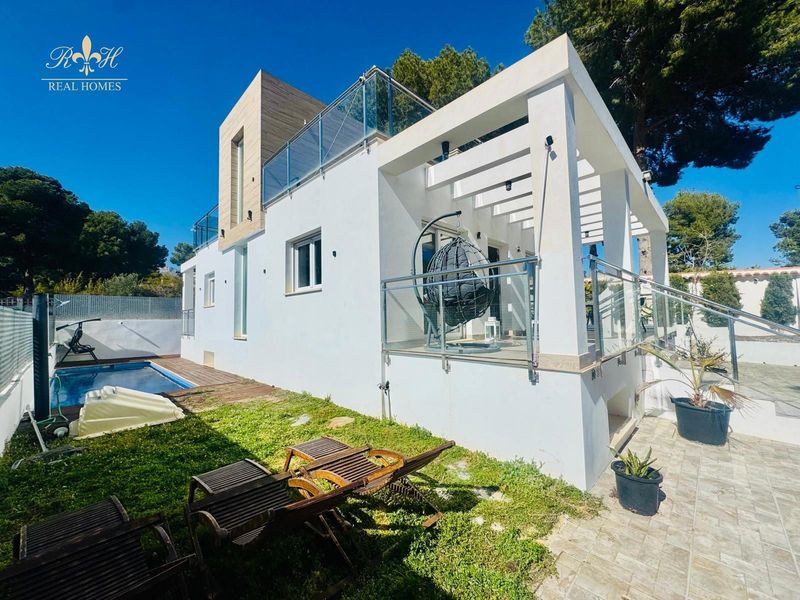 Chalet Independiente en venta La Nucia, Alicante. Ref: 1857. Real Homes