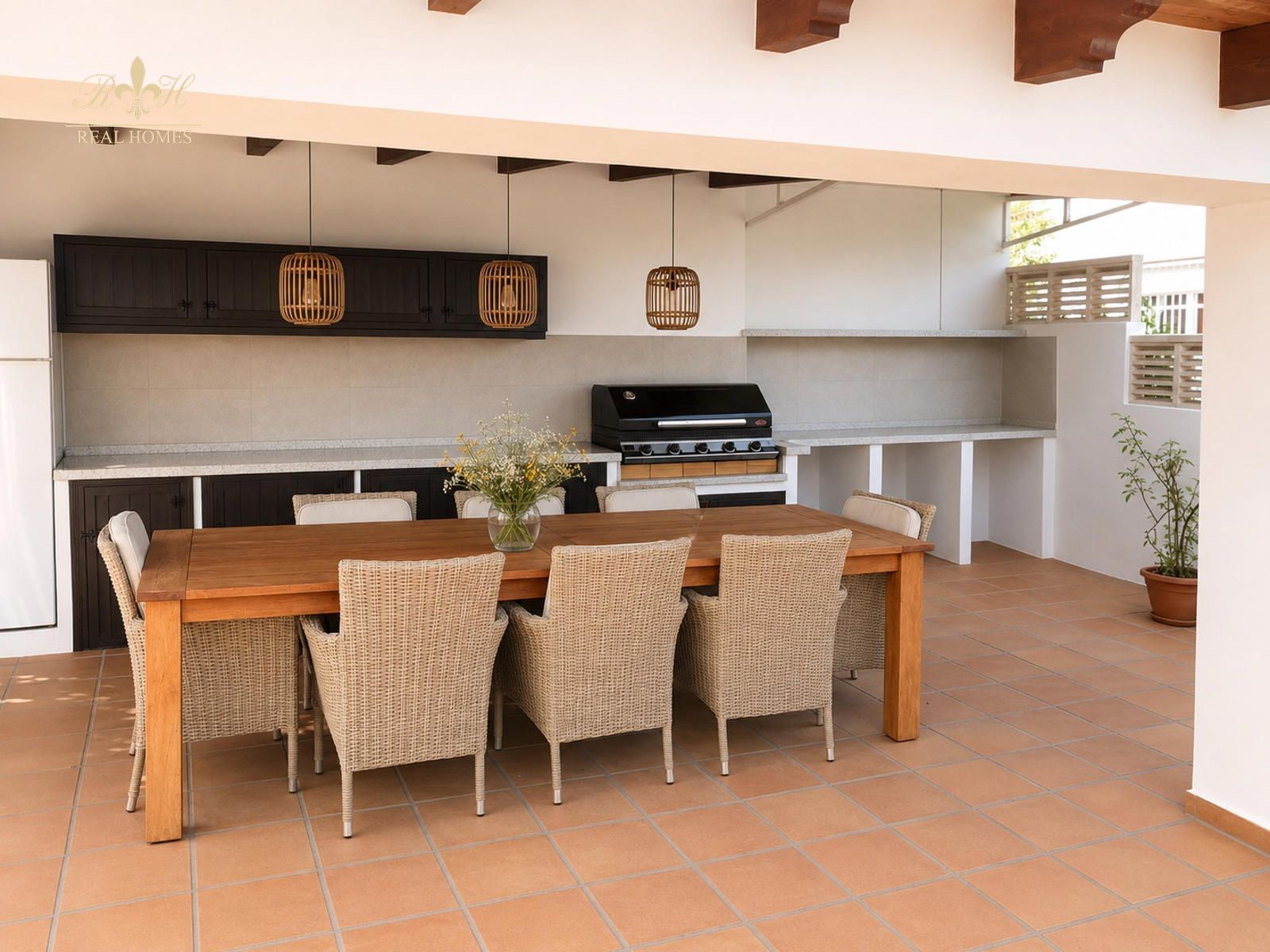 Espectacular adosado con piscina privada, cocina de verano y vistas panorámicas en El Albir