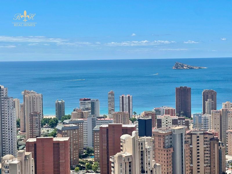 Piso en venta Benidorm, Alicante. Ref: 1947. Real Homes