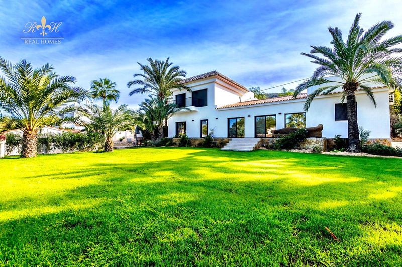 Chalet Independiente en alquiler El Albir, Alicante. Ref: 1985. Real Homes