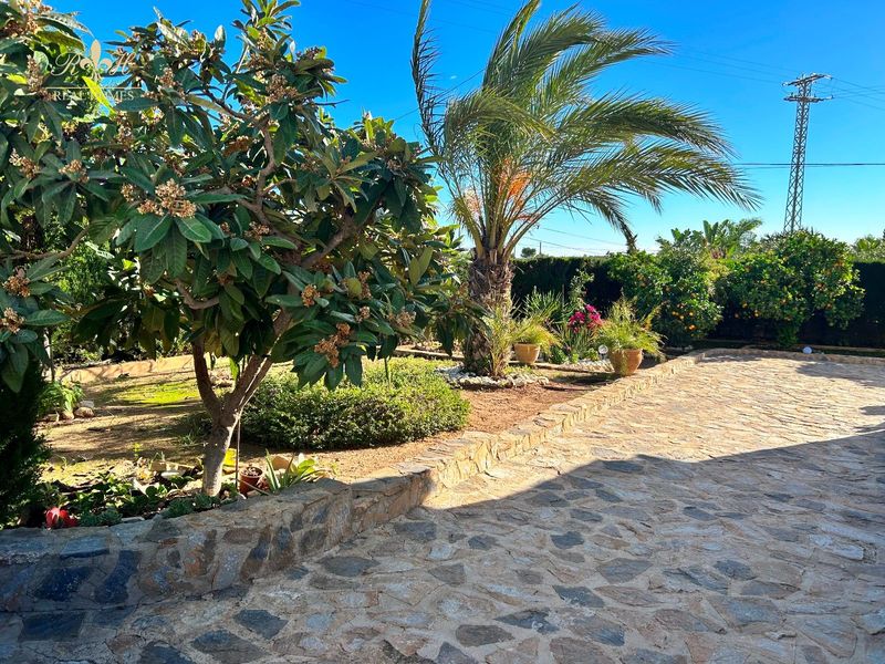 Chalet Independiente en venta Alfaz del Pi, Alicante. Ref: 2083. Real Homes