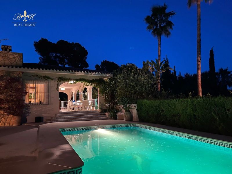 Chalet Independiente en alquiler El Albir, Alicante. Ref: 2217. Real Homes
