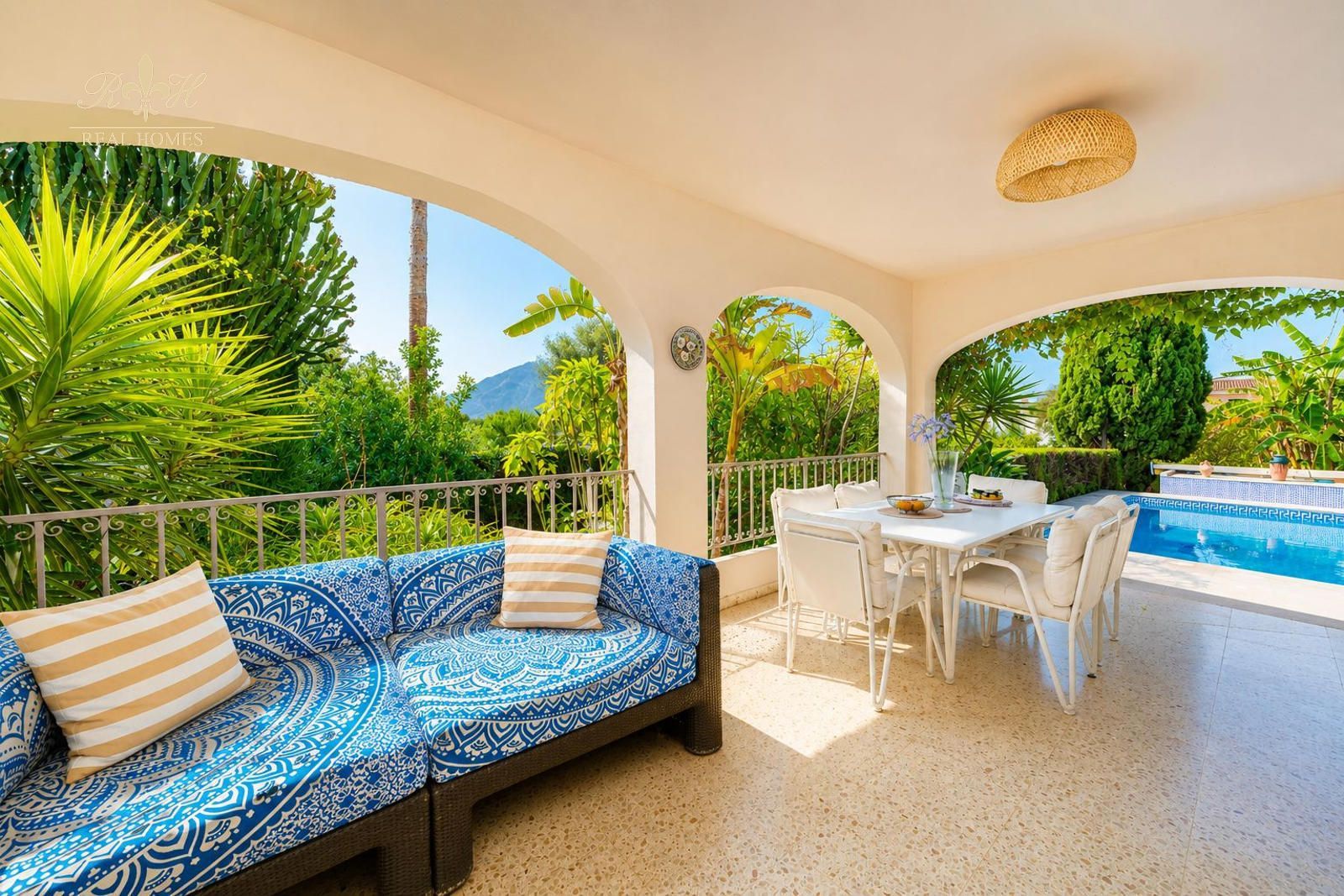 Casa de campo con piscina privada en Alfaz del Pi en alquiler de SEPTIEMBRE 2026 a JUNIO 2027