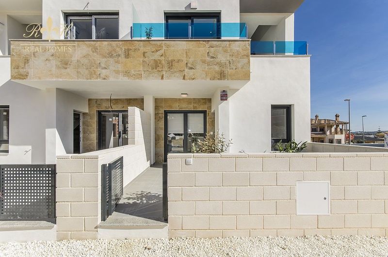 Adosado en venta Polop, Alicante. Ref: 2241. Real Homes