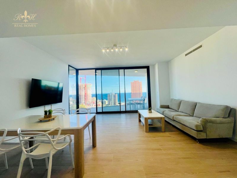 Piso en alquiler Benidorm, Alicante. Ref: 2338. Real Homes
