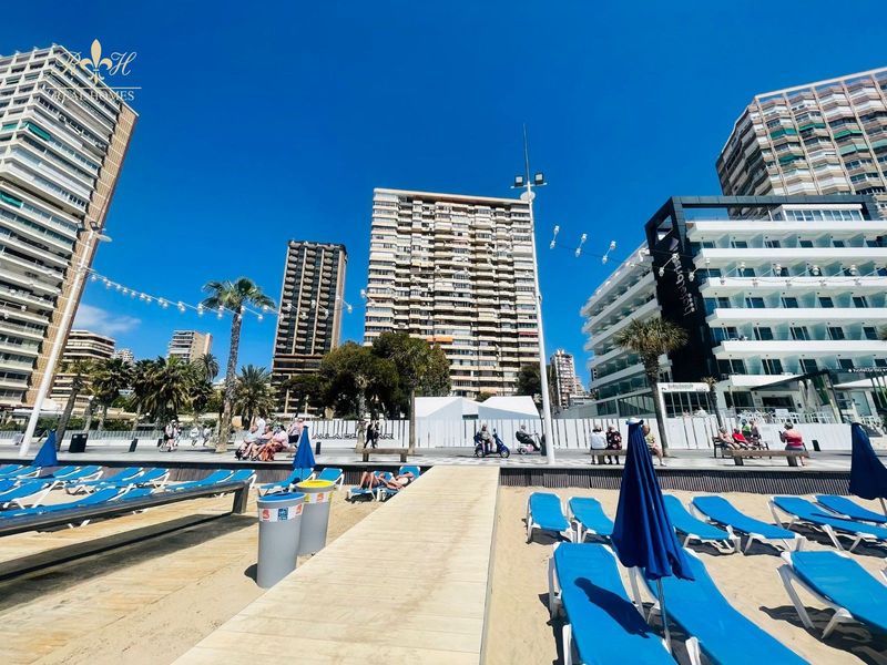 Piso en venta Benidorm, Alicante. Ref: 2377. Real Homes