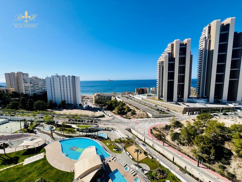 Piso en alquiler Benidorm, Alicante. Ref: 2386. Real Homes