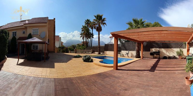 Adosado en venta Benidorm, Alicante. Ref: 2423. Real Homes