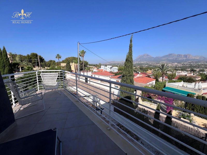 Chalet Independiente en alquiler El Albir, Alicante. Ref: 2443. Real Homes