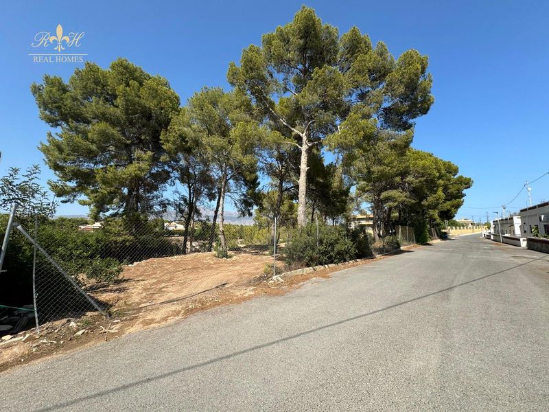 Parcela en venta Alfaz del Pi, Alicante. Ref: 2460. Real Homes