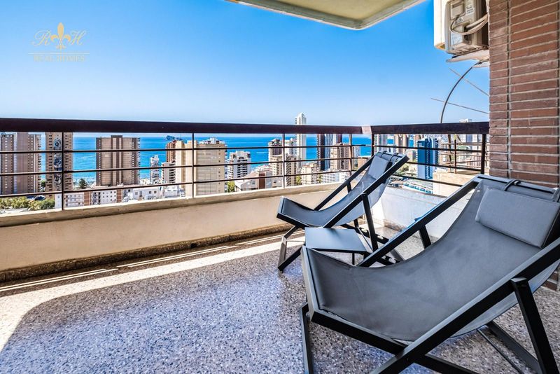 Piso en venta Benidorm, Alicante. Ref: 2465. Real Homes
