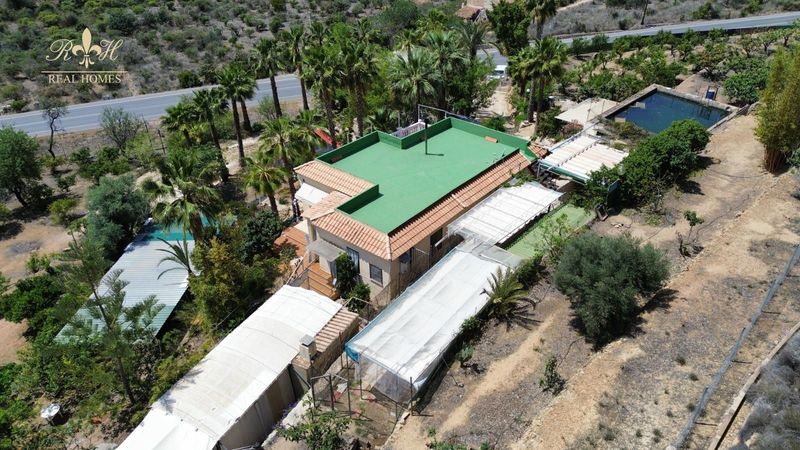 Chalet Independiente en venta La Nucia, Alicante. Ref: 2494. Real Homes
