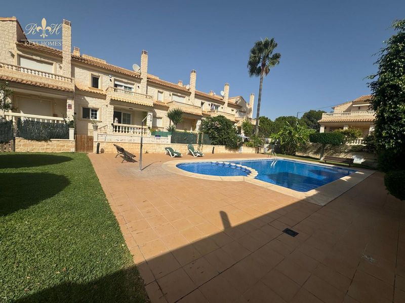 Adosado en venta El Albir, Alicante. Ref: 2509. Real Homes