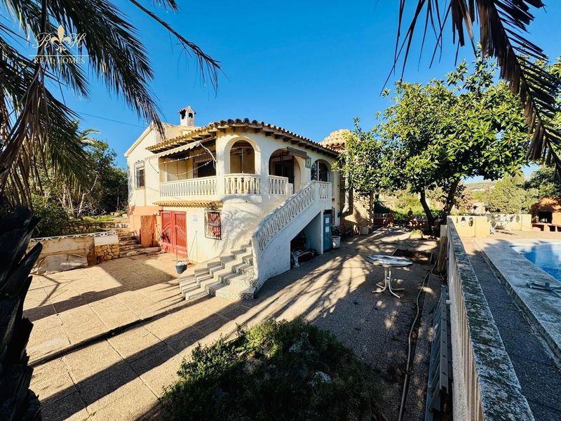 Chalet Independiente en venta Alfaz del Pi, Alicante. Ref: 2554. Real Homes
