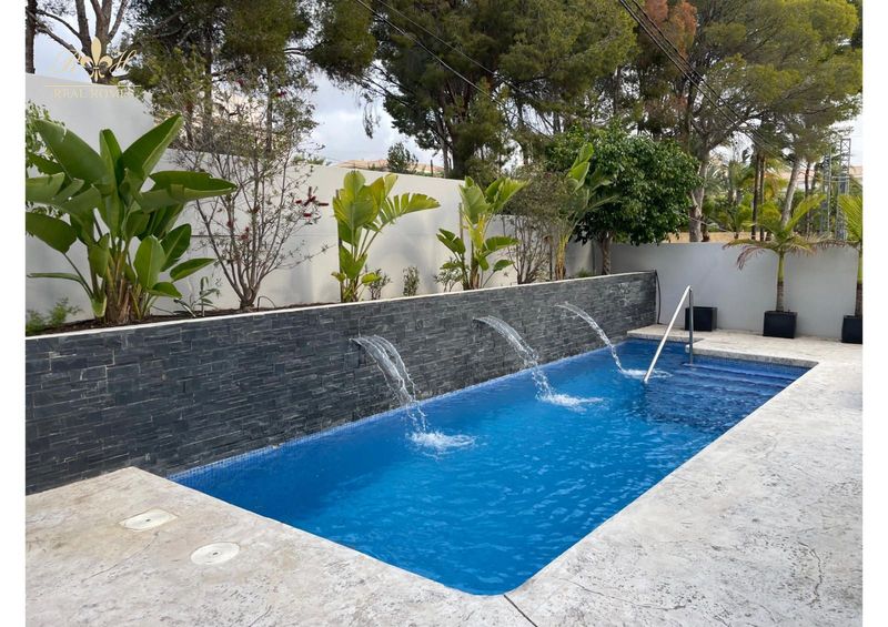 Detached villa for rent La Nucia, Alicante. Ref: 2650. Real Homes