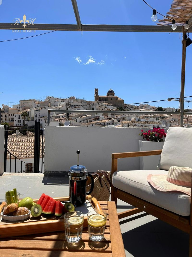 Casa en alquiler Altea, Alicante. Ref: 2683. Real Homes