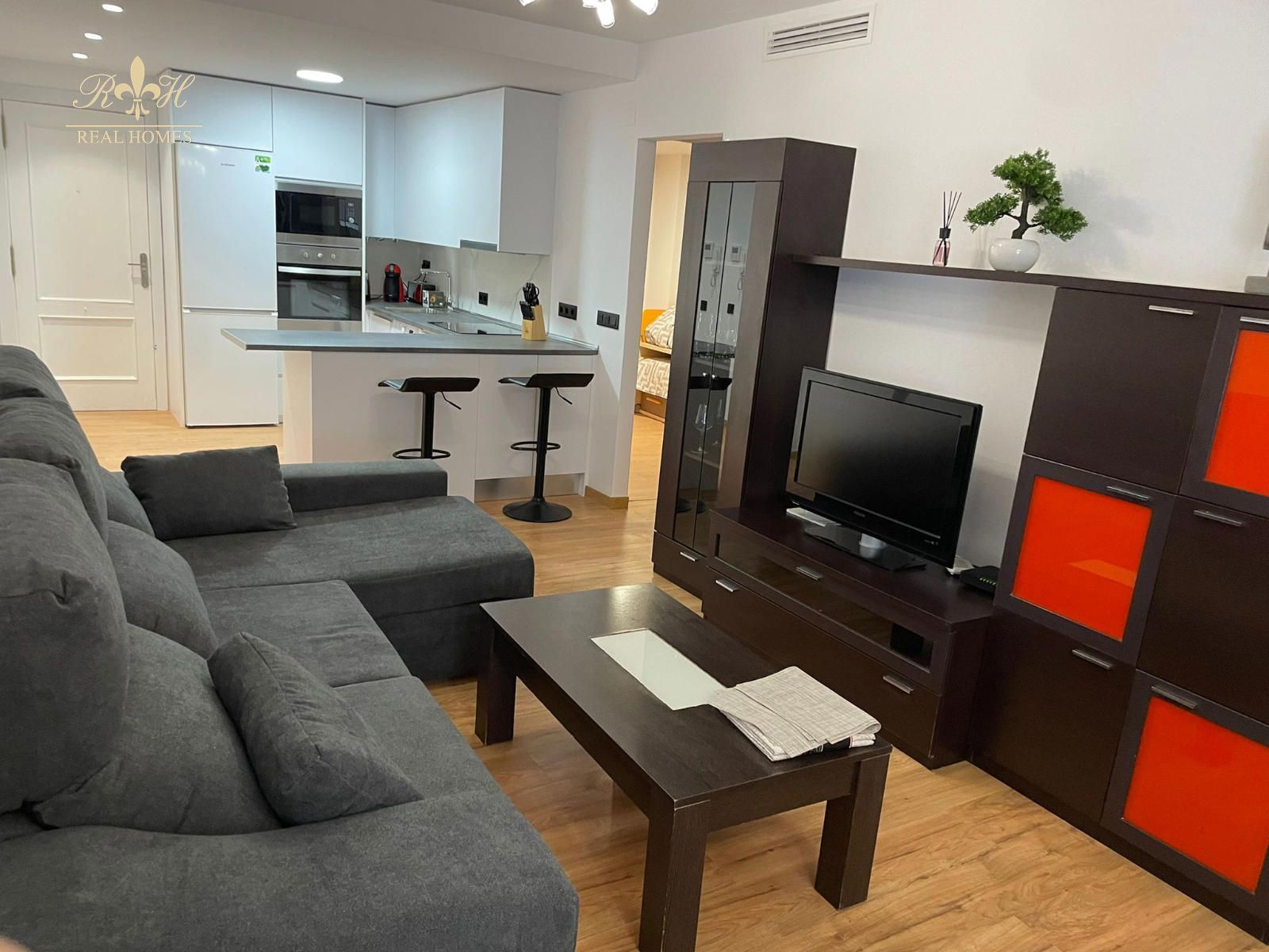 Piso en venta Villajoyosa, Alicante. Ref: 2704. Real Homes