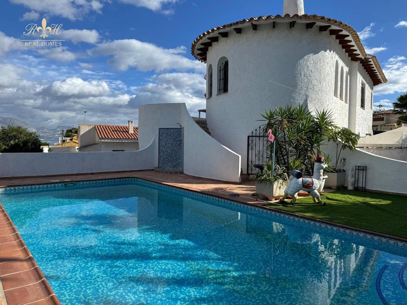 Chalet Independiente en venta El Albir, Alicante. Ref: 2708. Real Homes