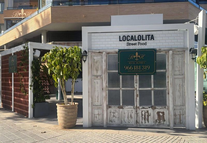 Local Comercial en traspaso El Albir, Alicante. Ref: 2711. Real Homes