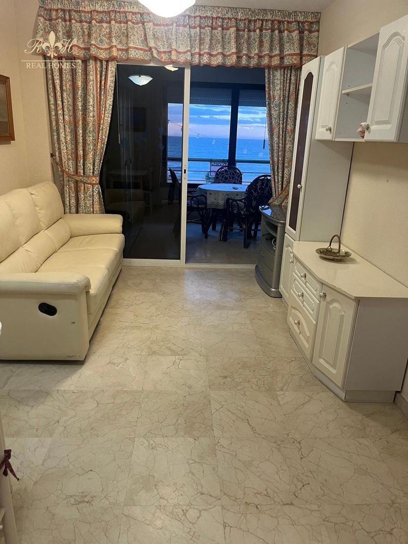 Piso en alquiler Benidorm, Alicante. Ref: 2750. Real Homes