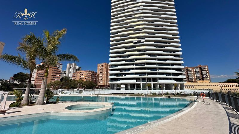 Piso en venta Benidorm, Alicante. Ref: 2778. Real Homes