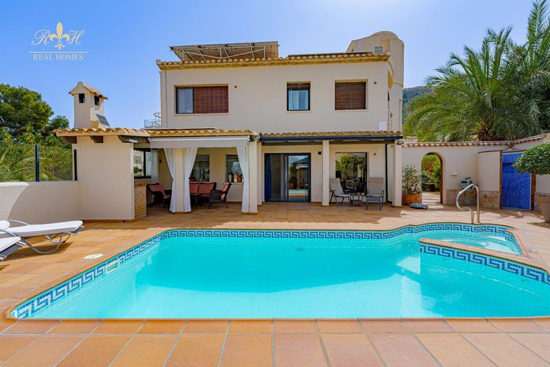 Adosado en venta El Albir, Alicante. Ref: 2783. Real Homes