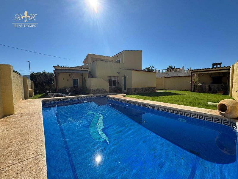 Chalet Independiente en venta El Albir, Alicante. Ref: 2800. Real Homes