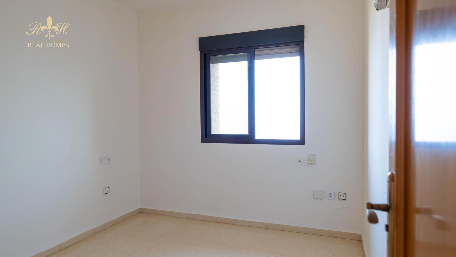 Exclusiva Vivienda con Vistas Panorámicas al Mar en la Cala de Benidorm - Foto 8