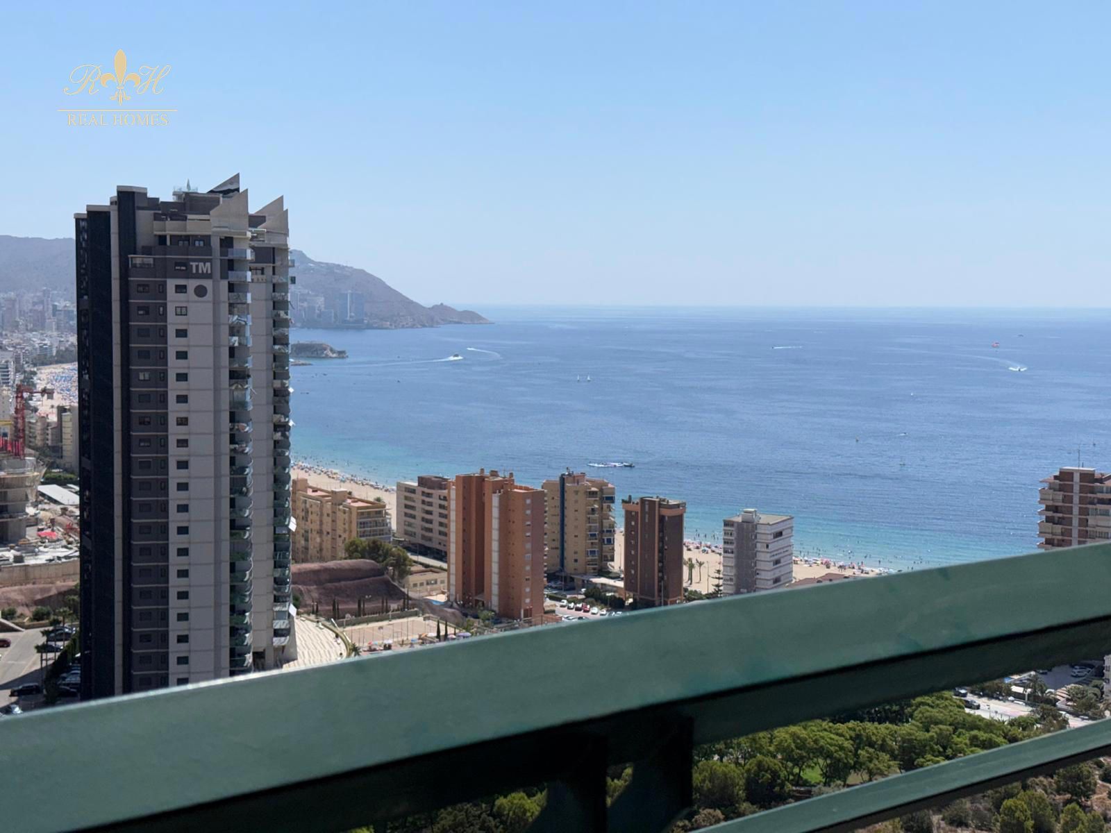 Exclusiva Vivienda con Vistas Panorámicas al Mar en la Cala de Benidorm - Foto 30