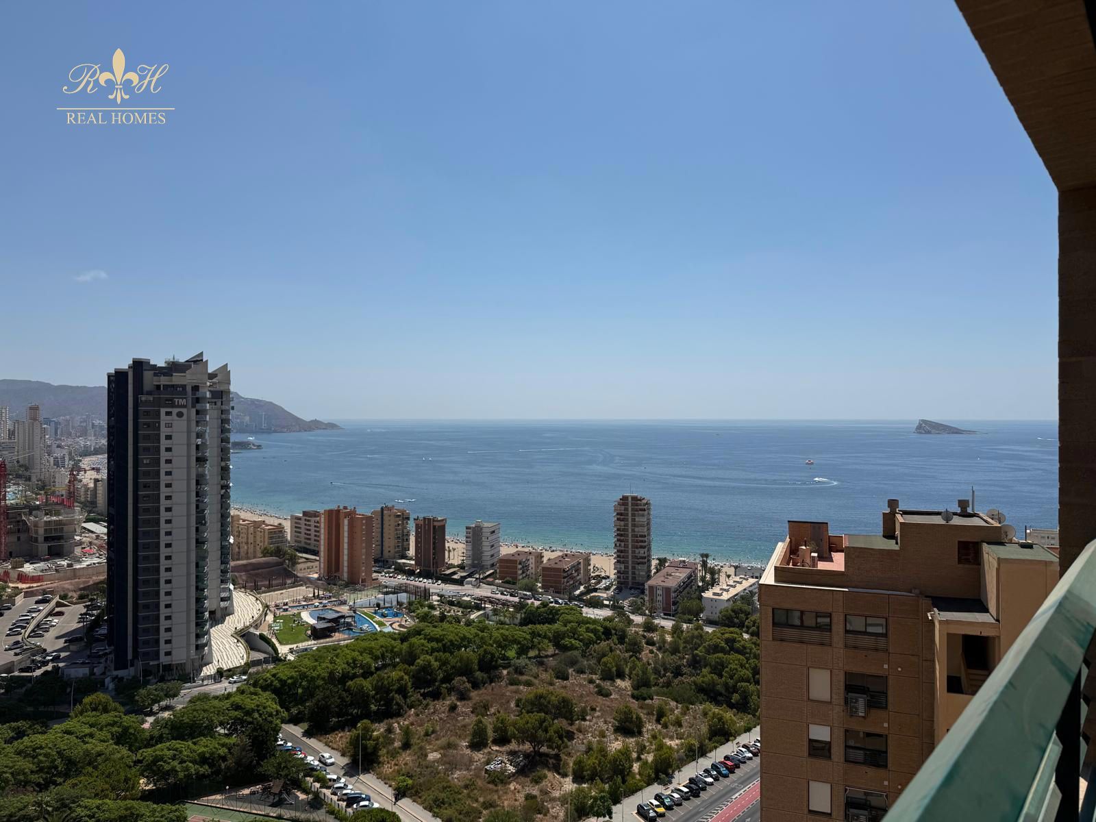 Exclusiva Vivienda con Vistas Panorámicas al Mar en la Cala de Benidorm - Foto 33
