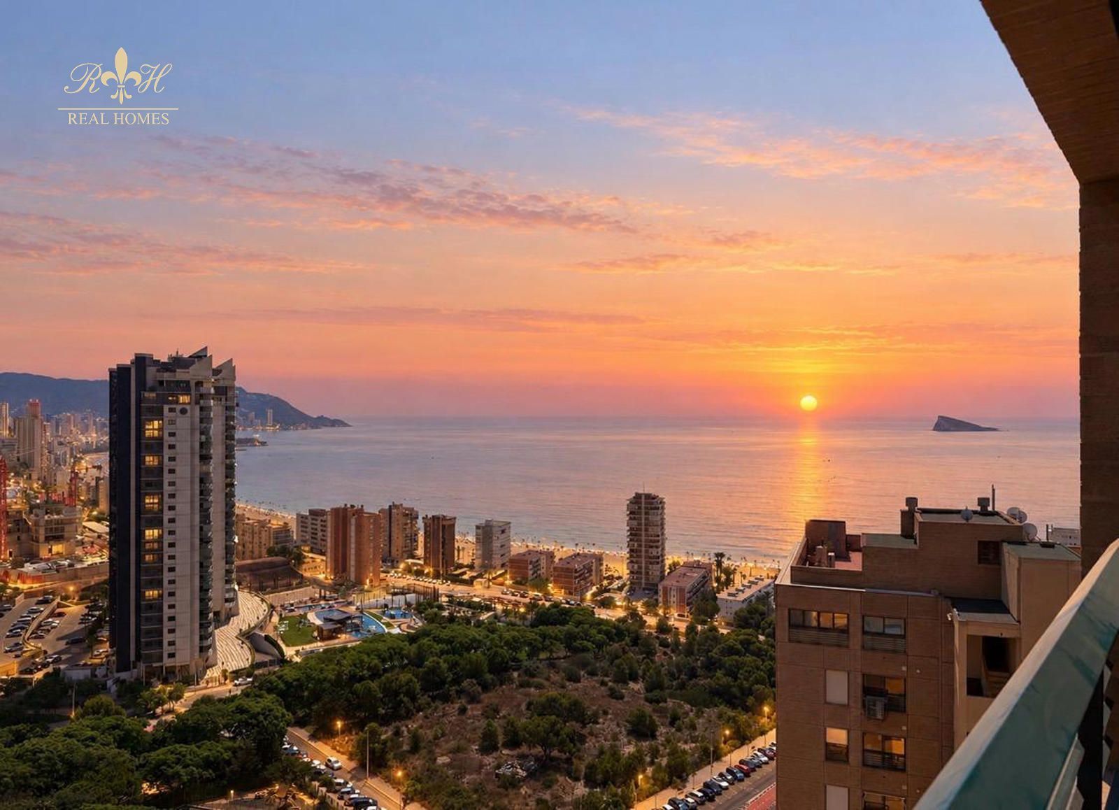 Exclusiva Vivienda con Vistas Panorámicas al Mar en la Cala de Benidorm - Foto 39