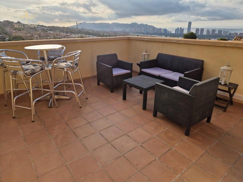 Radhus till salu Finestrat, Alicante. Ref: 2816. Real Homes