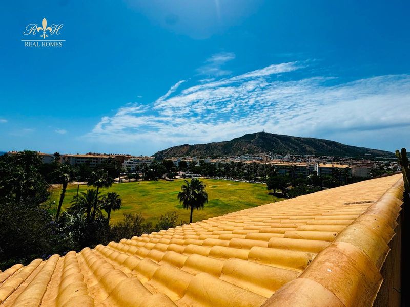 Ático en venta El Albir, Alicante. Ref: 2823. Real Homes