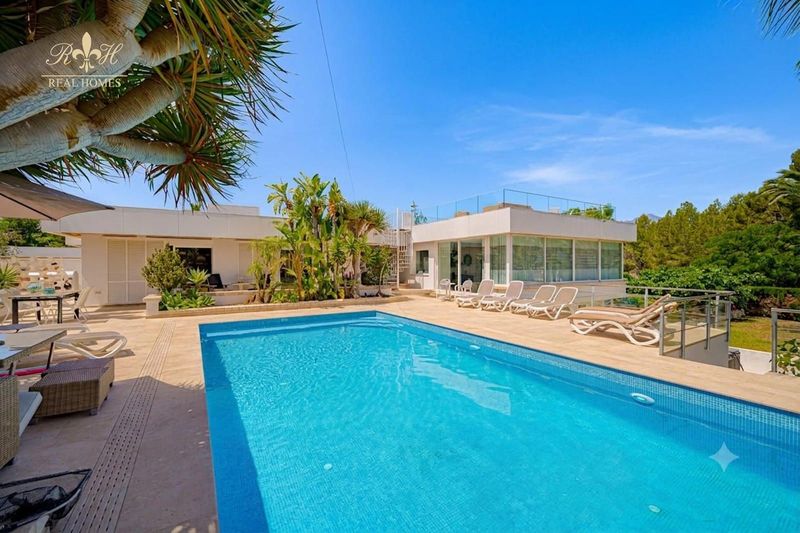 Chalet Independiente en venta El Albir, Alicante. Ref: 2832. Real Homes