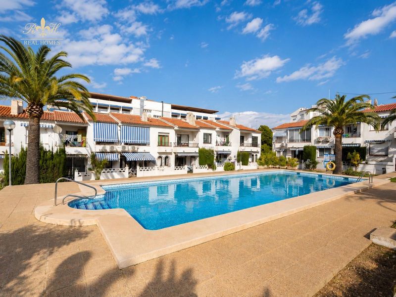 Adosado en venta El Albir, Alicante. Ref: 2837. Real Homes