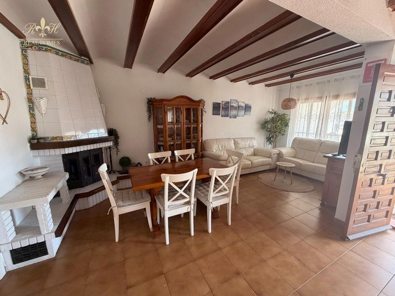 Adosado en alquiler Alfaz del Pi, Alicante. Ref: 2838. Real Homes