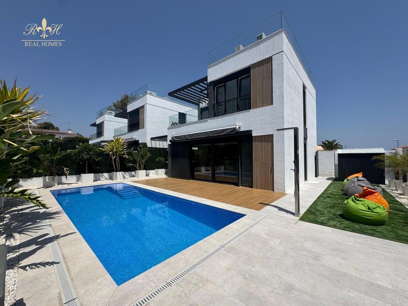 Chalet Independiente en venta La Nucia, Alicante. Ref: 2854. Real Homes
