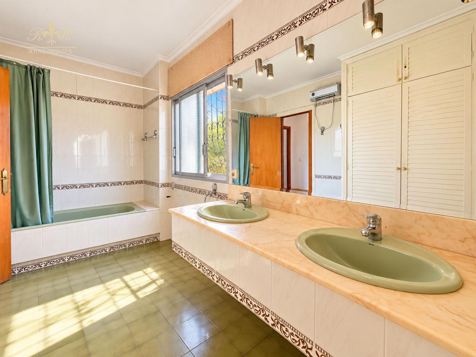 Chalet independiente de una sola planta para reformar en Benidorm - Foto 29