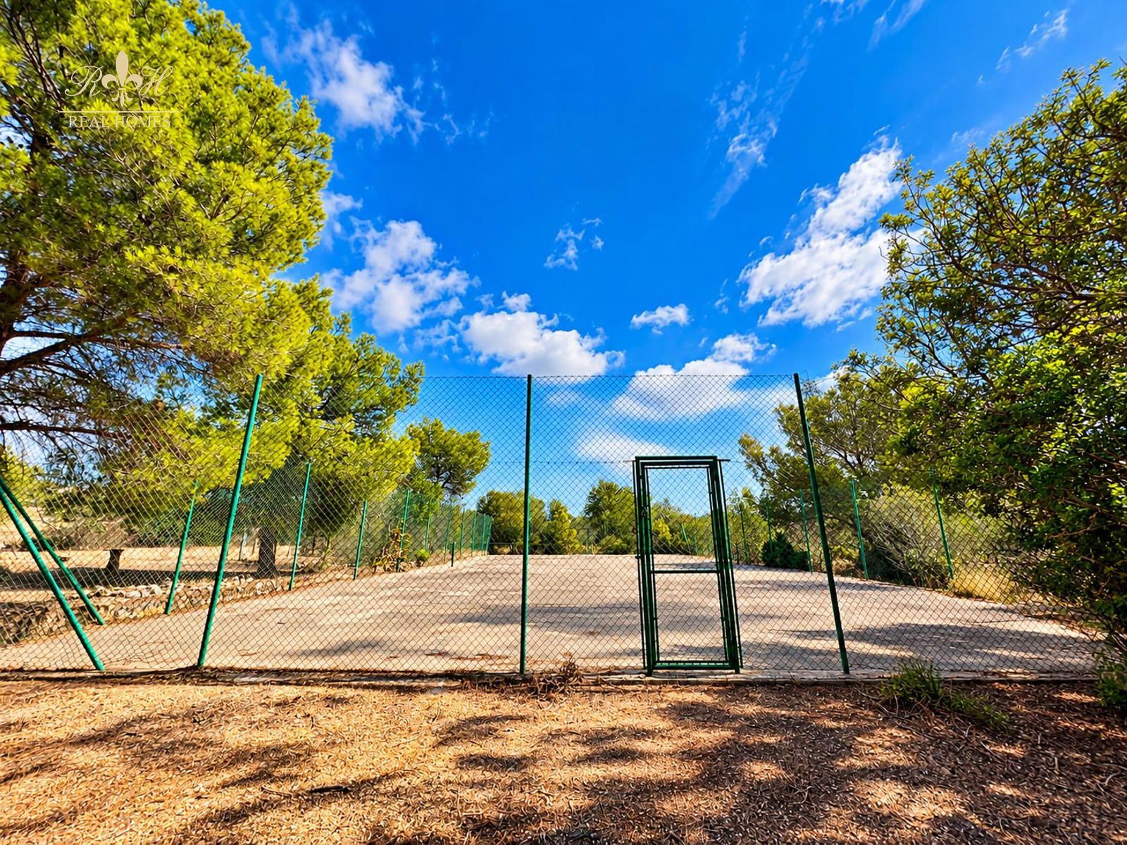 Chalet independiente de una sola planta para reformar en Benidorm - Foto 19