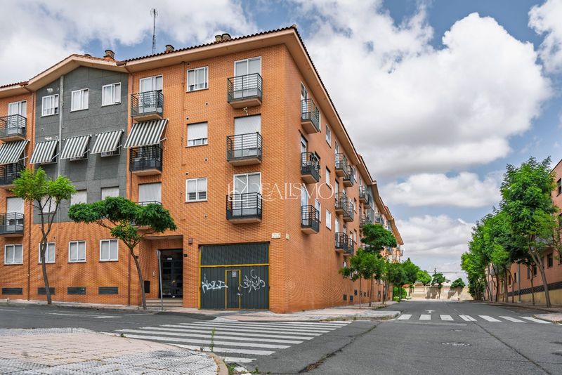 Garage for sale Salamanca. Ref: 1010. Realismo