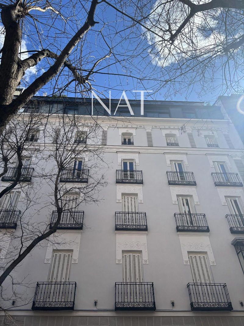 Piso en venta Madrid. Ref: 1065. The NAT Group
