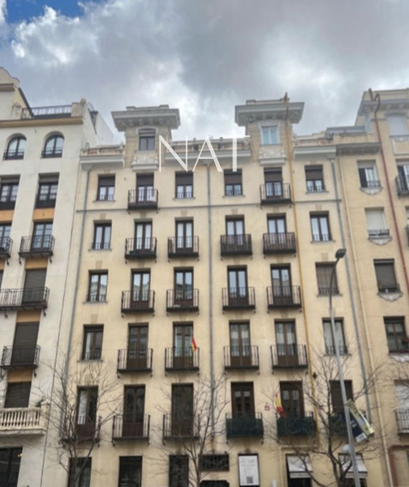 Piso en venta Madrid. Ref: 1088. The NAT Group