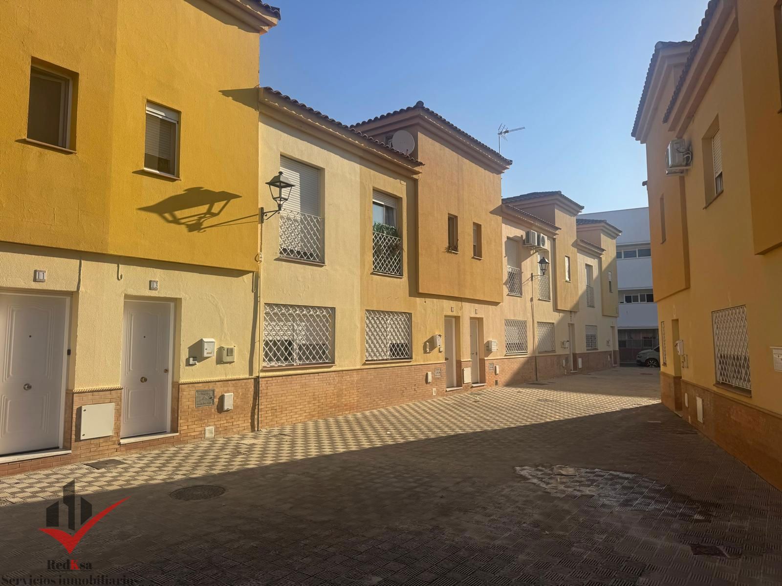 Adosado en venta Gibraleon, Huelva. Ref: 1361. RedKsa