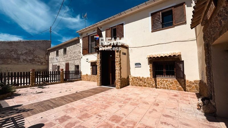 отдельная вилла на продажу Monóver/Monóvar, Alicante. Ref: 1921. RE/MAX PRINCESS