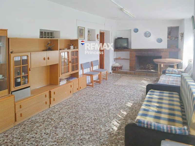 отдельная вилла на продажу Pinoso, Alicante. Ref: 1984. RE/MAX PRINCESS