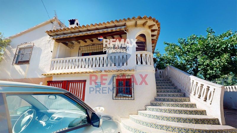 отдельная вилла на продажу Alfaz del Pi, Alicante. Ref: 2121. RE/MAX PRINCESS