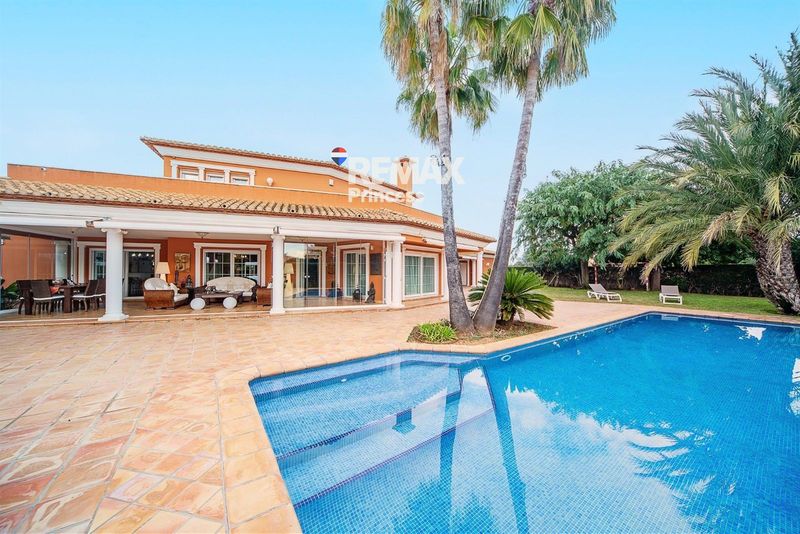 отдельная вилла на продажу Dénia, Alicante. Ref: 2145. RE/MAX PRINCESS