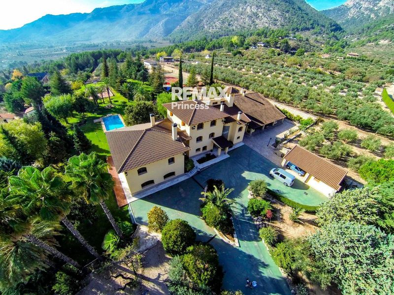 отдельная вилла на продажу Muro De Alcoy, Alicante. Ref: 2202. RE/MAX PRINCESS